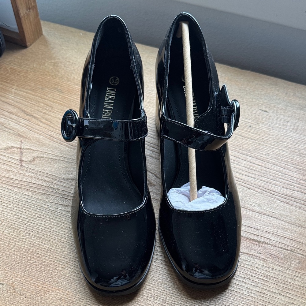Dream pairs Elegant Black Mary Jane Heels size 9.5 - Picture 3 of 6